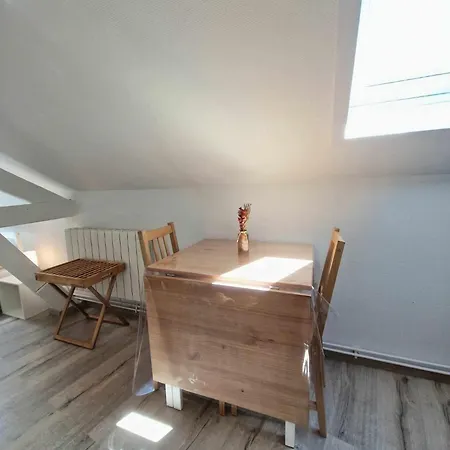Apartment Chez Clovis - Proche Gare Centre Et Arena Reims