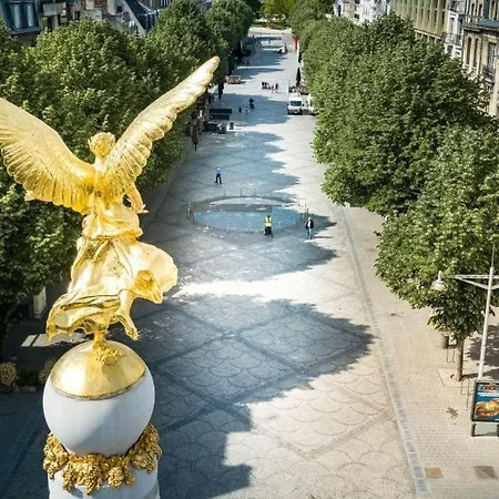 Chez Clovis - Proche Gare Centre Et Arena Appartamento *